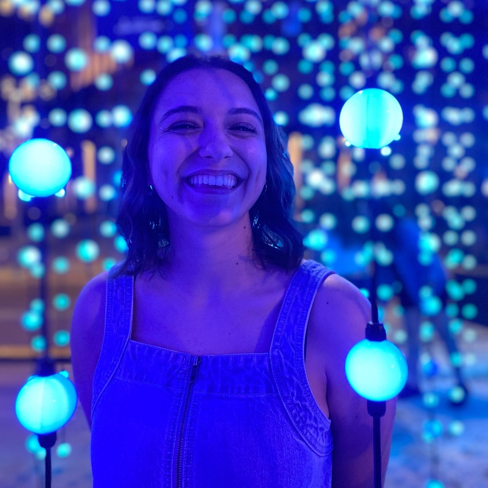 Meet your Posher, Ari